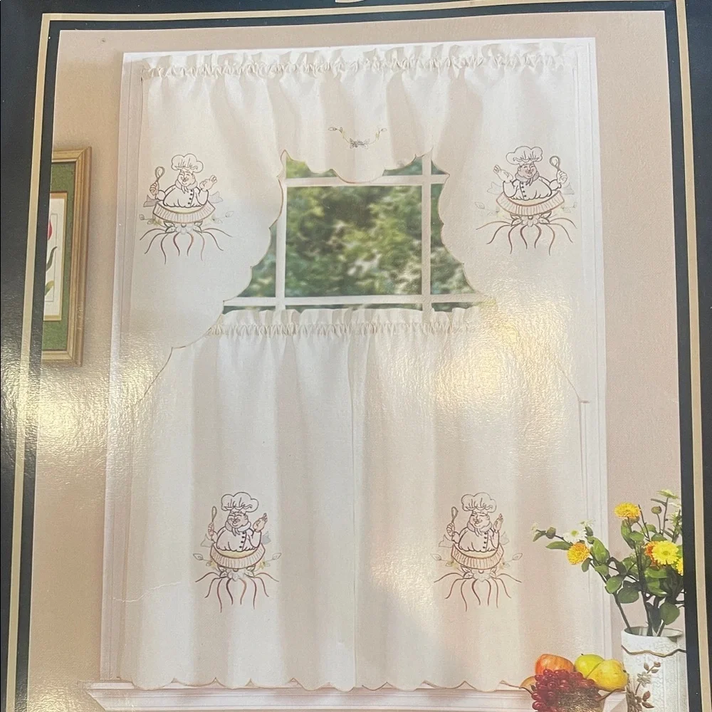 Embroidered Kitchen Curtain Set - off white 2 panels - 1 valance chef pattern